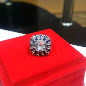 Womens Vintage Ring 💍 Size 6.75